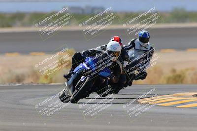 media/Oct-08-2022-SoCal Trackdays (Sat) [[1fc3beec89]]/Turn 14 (1050am)/